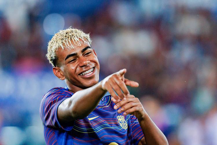 FIFA电竞赛事直播技术升级