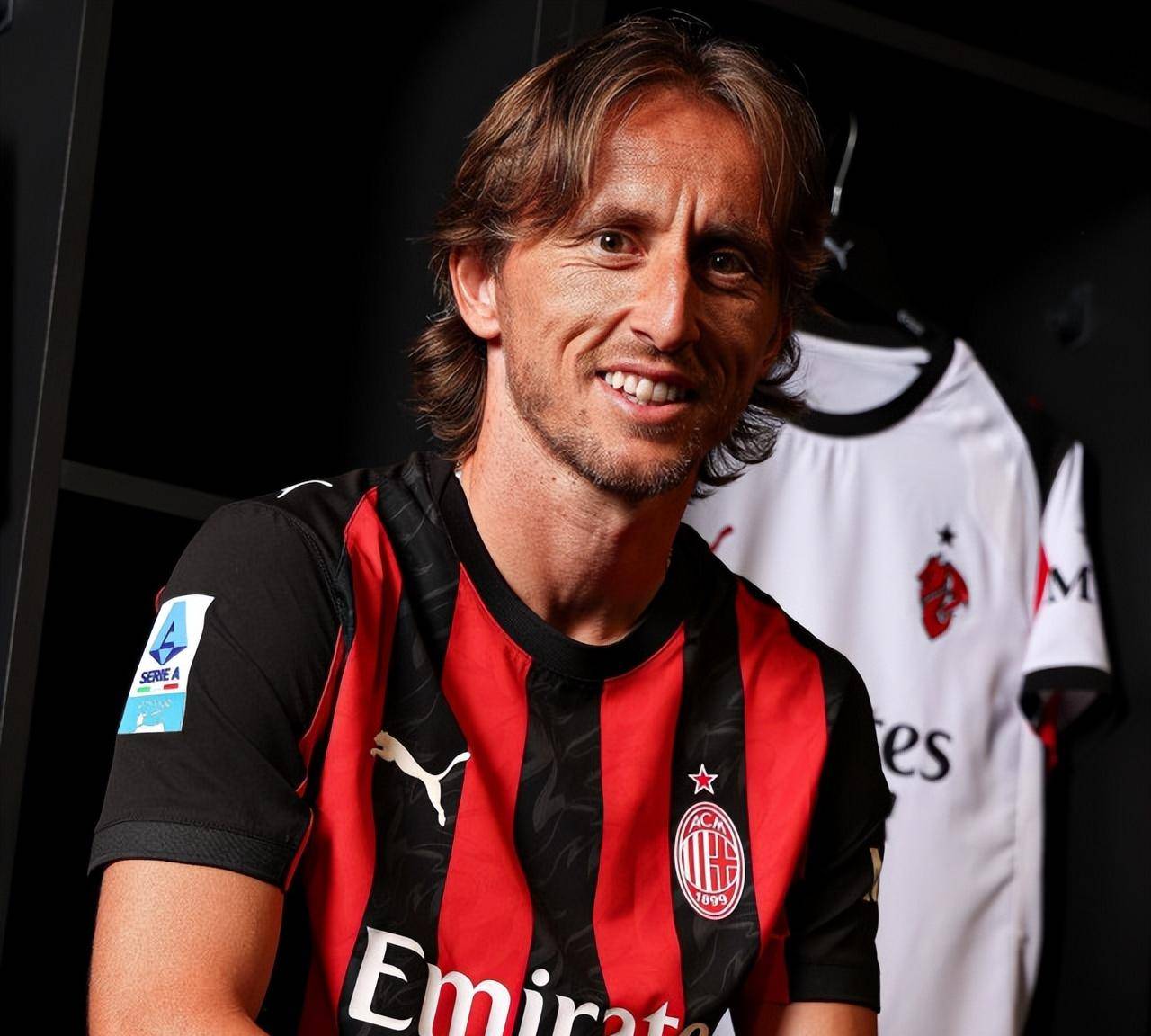 体坛女神盘点：乐天女孩黄禹菡，身材高挑五官立体人称小芭比（体坛女神图鉴：乐天女孩黄禹菡，高挑身段立体五官，被称小芭比）