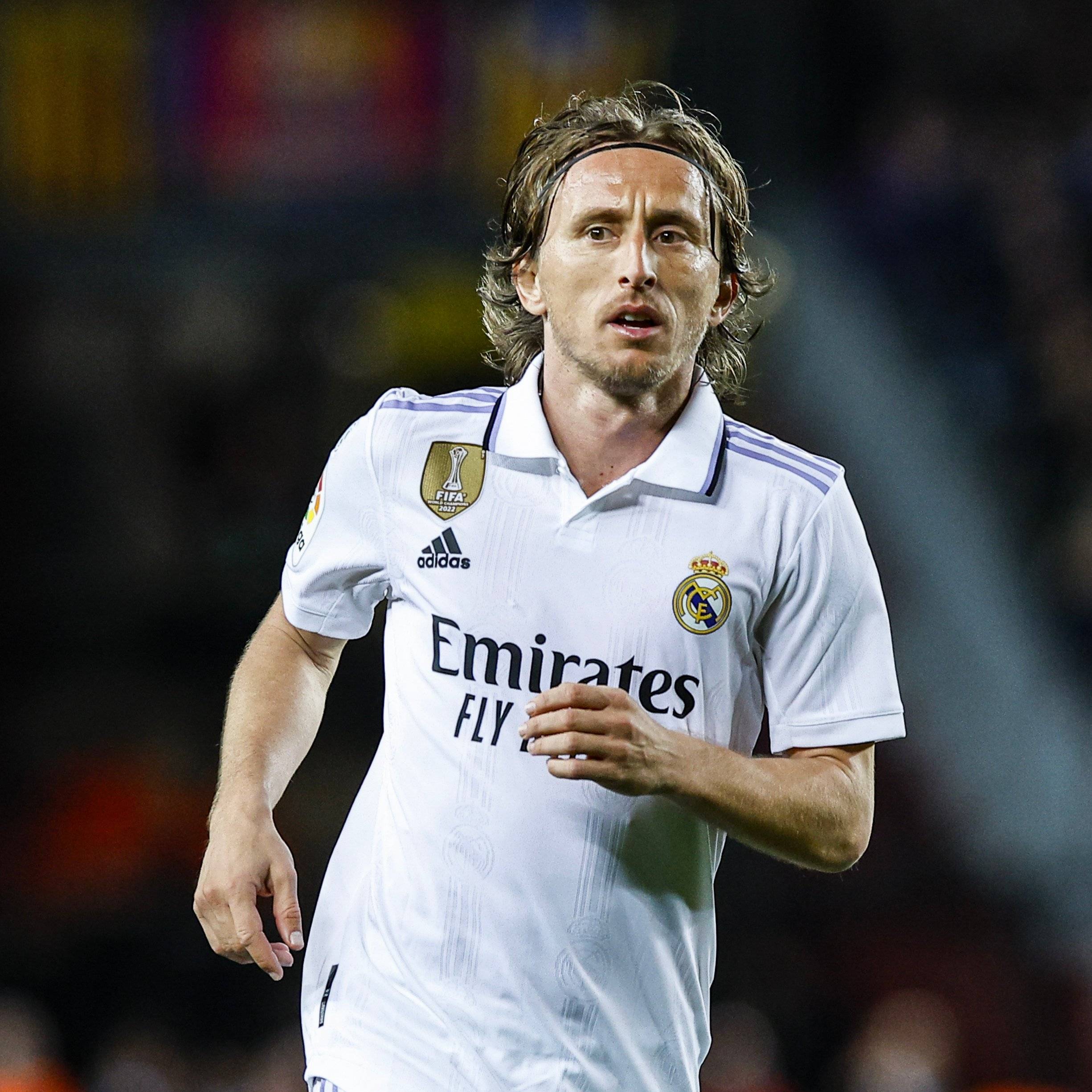 NBA最新夺冠赔率：雷霆断档居首 火箭第3湖人第4勇士未进前8（NBA夺冠赔率更新：雷霆遥遥领先，火箭第3、湖人第4，勇士无缘前八）